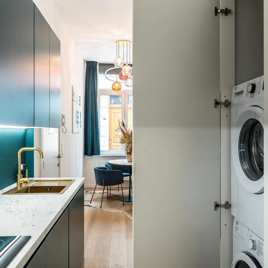Beautiful Appartment In The Heart Of Antwerp 0*,